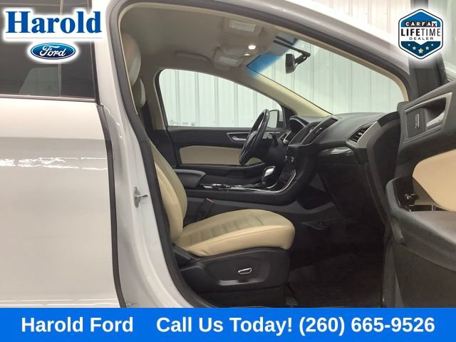 Used 2017 Ford Edge SEL w/ Equipment Group 201A AWD/4WD image 12