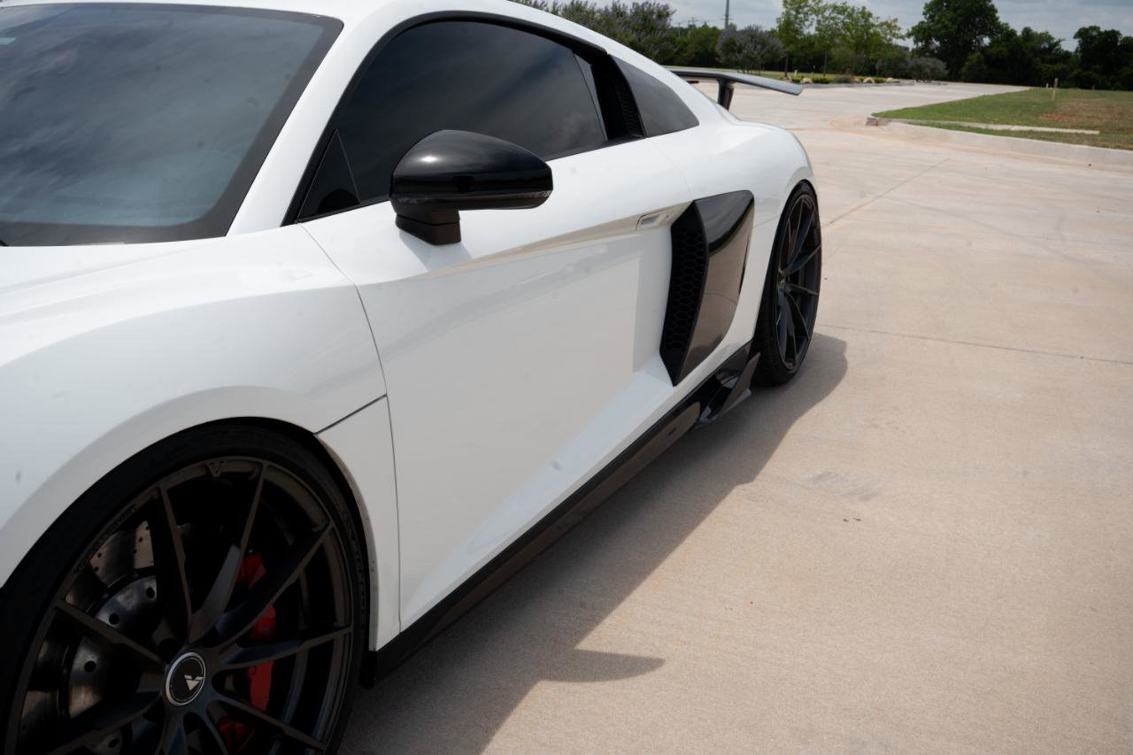 Used 2018 Audi R8 V10 RWD image 30