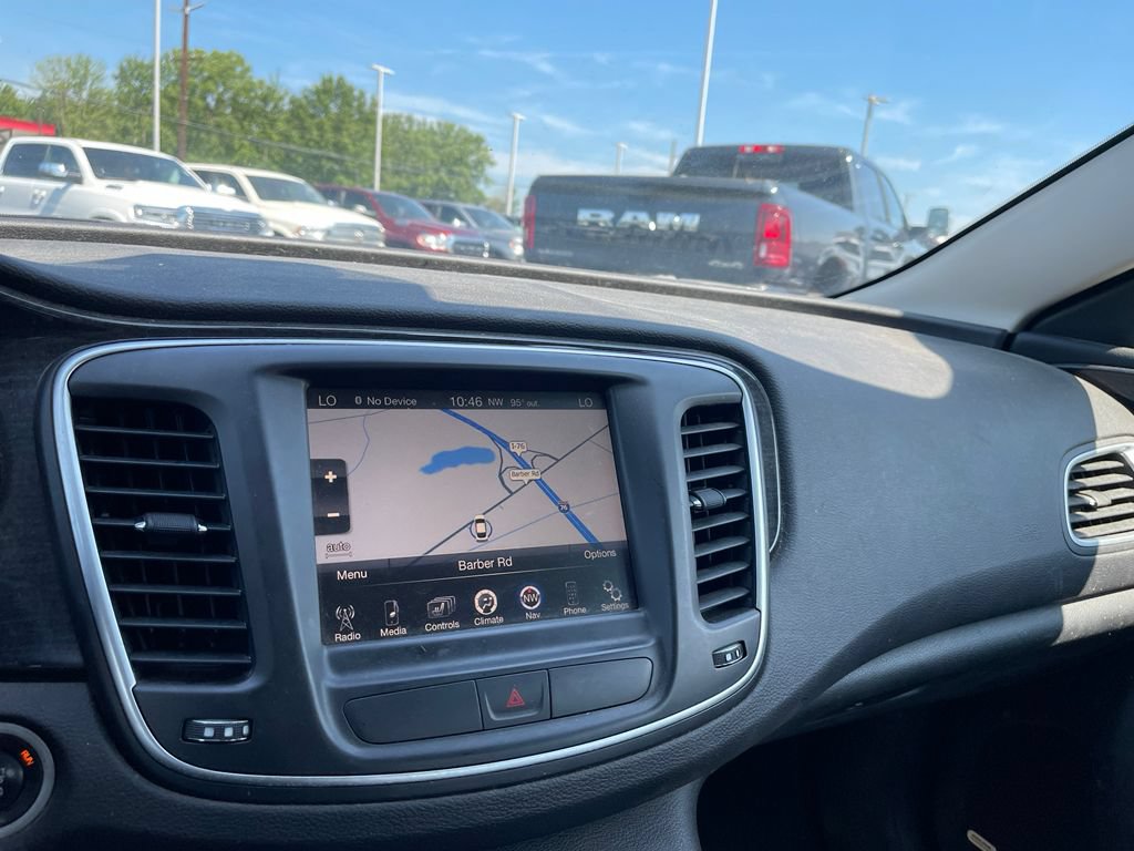 Used 2015 Chrysler 200 C w/ Sun/Sound Group FWD image 9