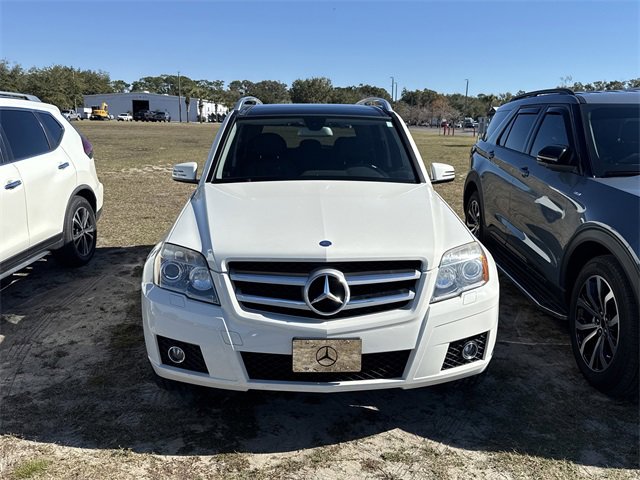 Used 2010 Mercedes-Benz GLK 350 4MATIC image 3