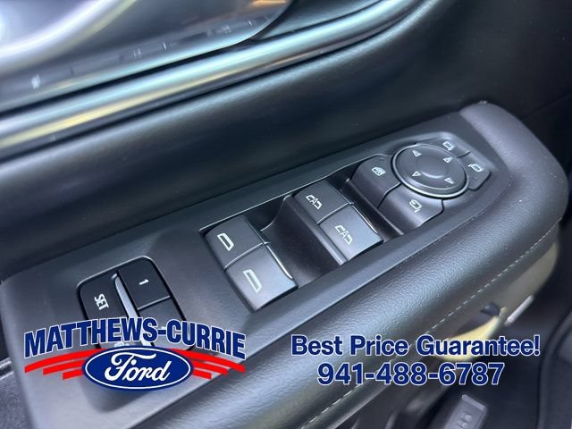 Used 2024 Chevrolet Tahoe High Country w/ Advanced Technology Package RWD image 19