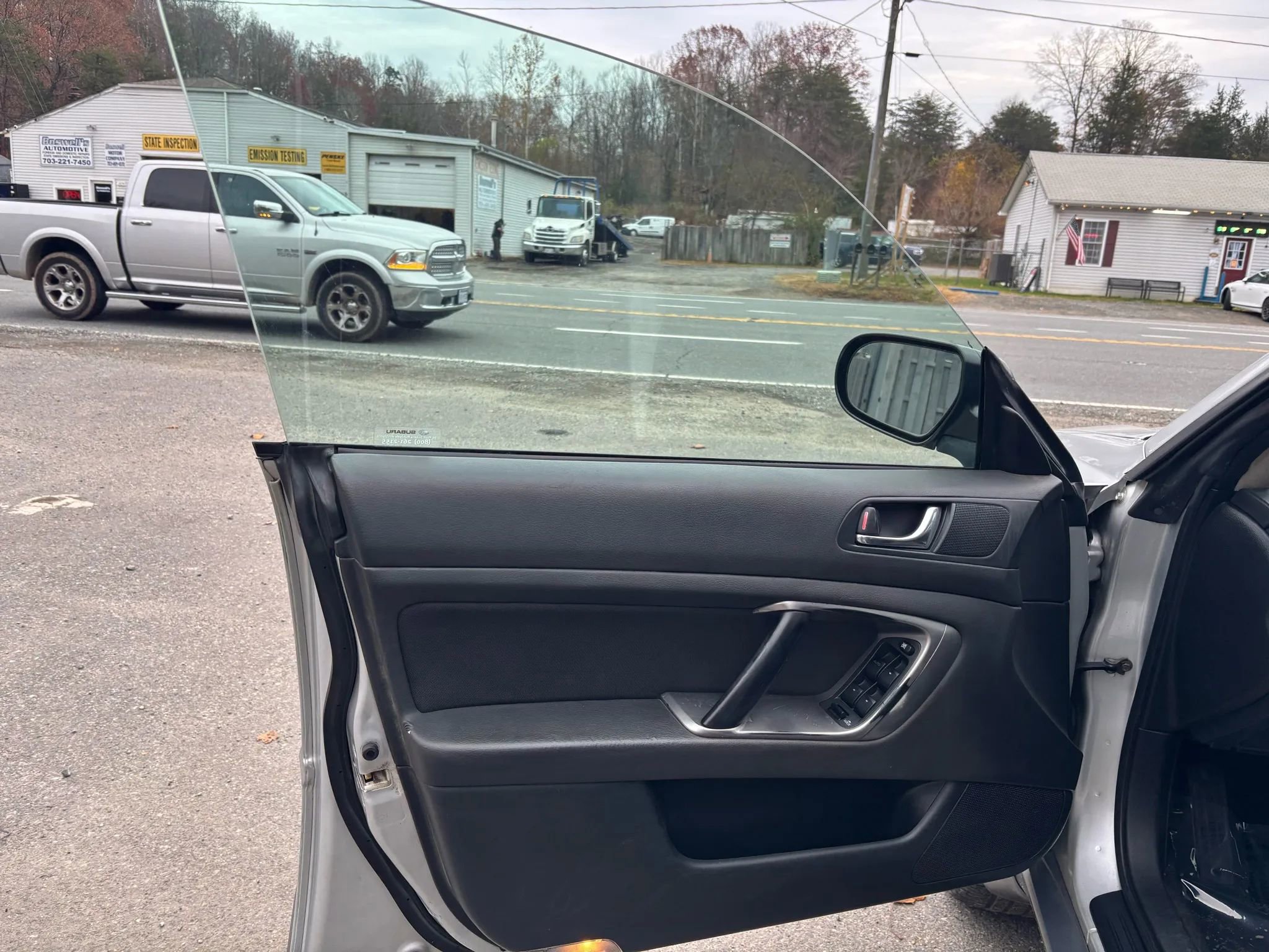 Used 2007 Subaru Outback 2.5i image 20