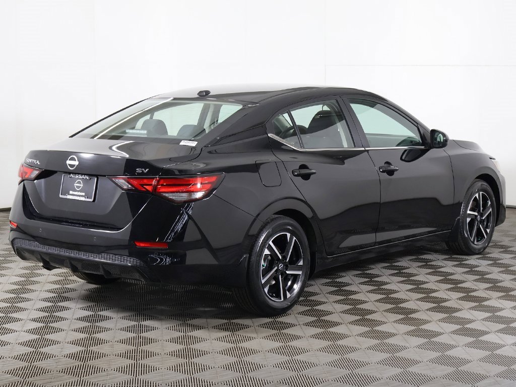 Used 2024 Nissan Sentra SV image 8