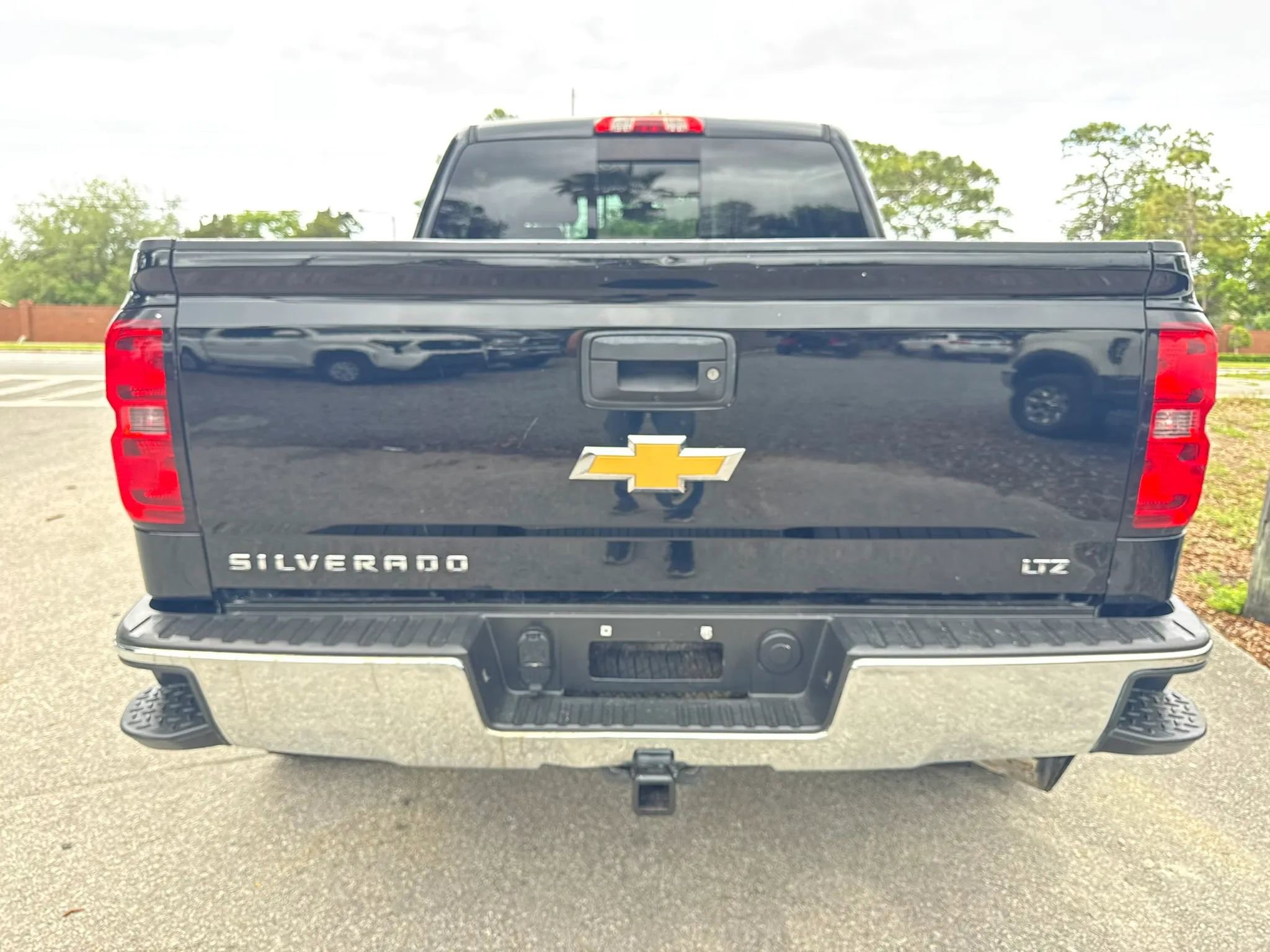 Used 2015 Chevrolet Silverado 1500 LTZ image 5