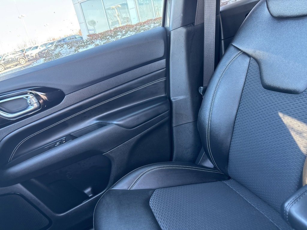 Used 2023 Jeep Compass Altitude w/ Convenience Group image 24