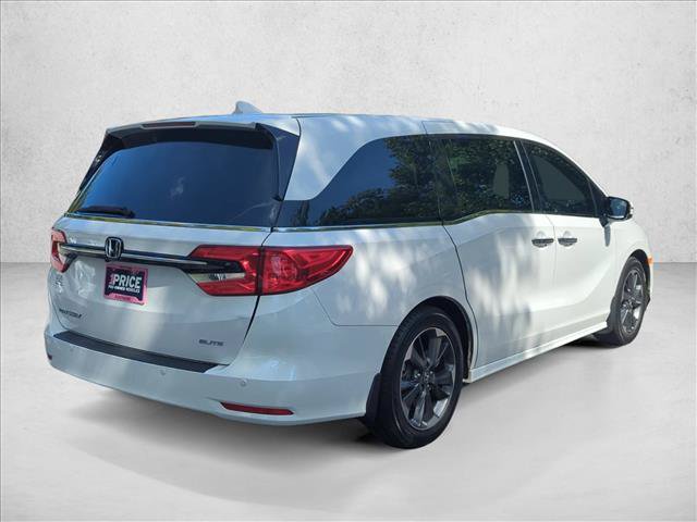 Used 2023 Honda Odyssey Elite image 5