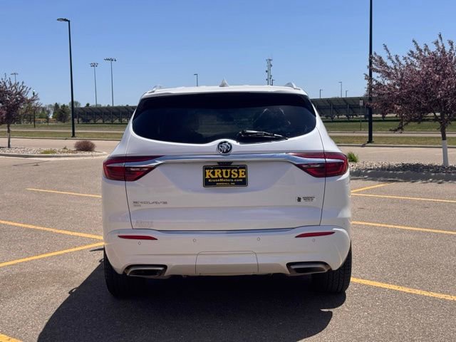 Used 2021 Buick Enclave Avenir w/ Avenir Technology Package AWD/4WD image 31