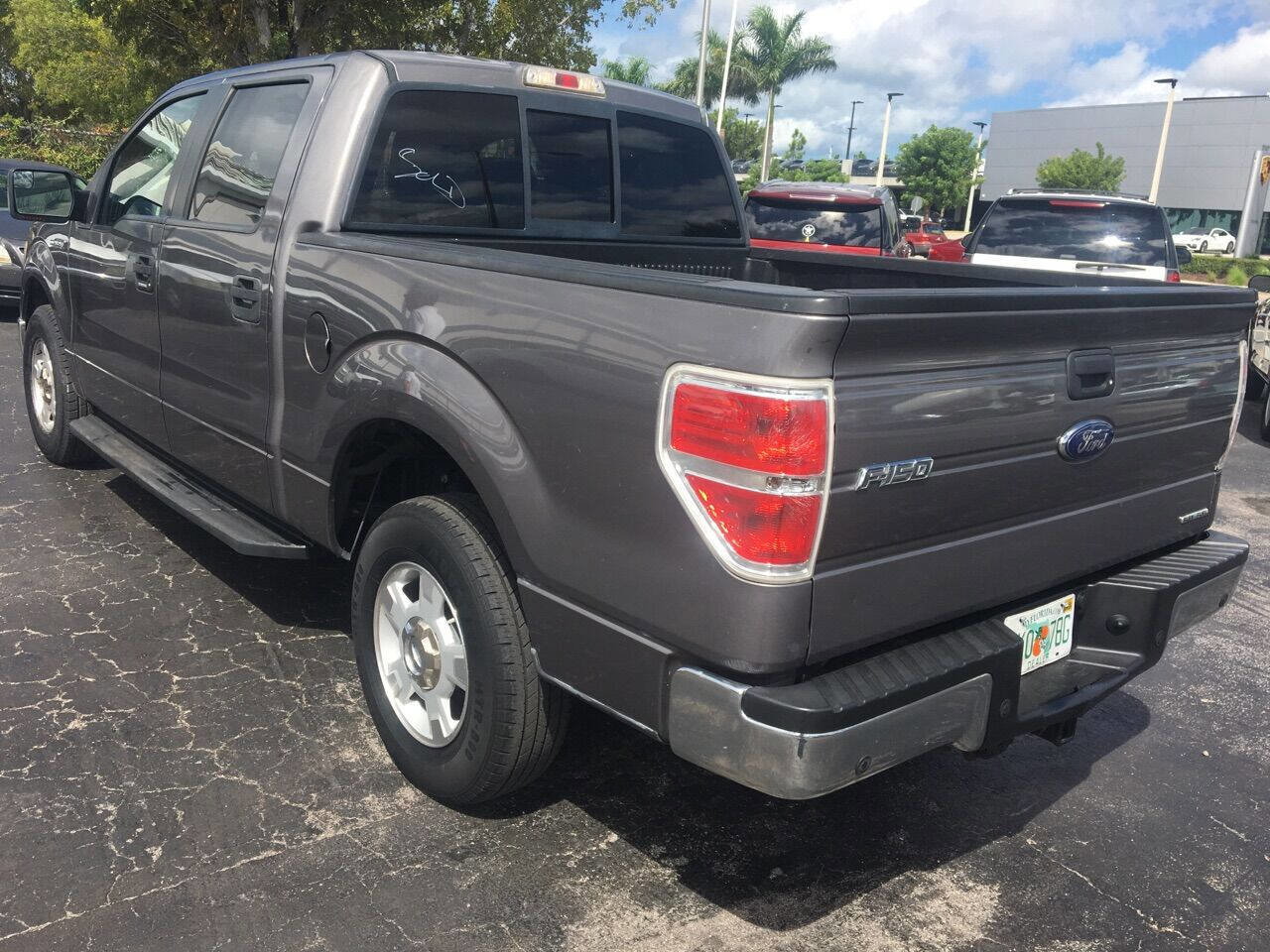 Used 2014 Ford F150 XLT w/ XLT Convenience Package image 16