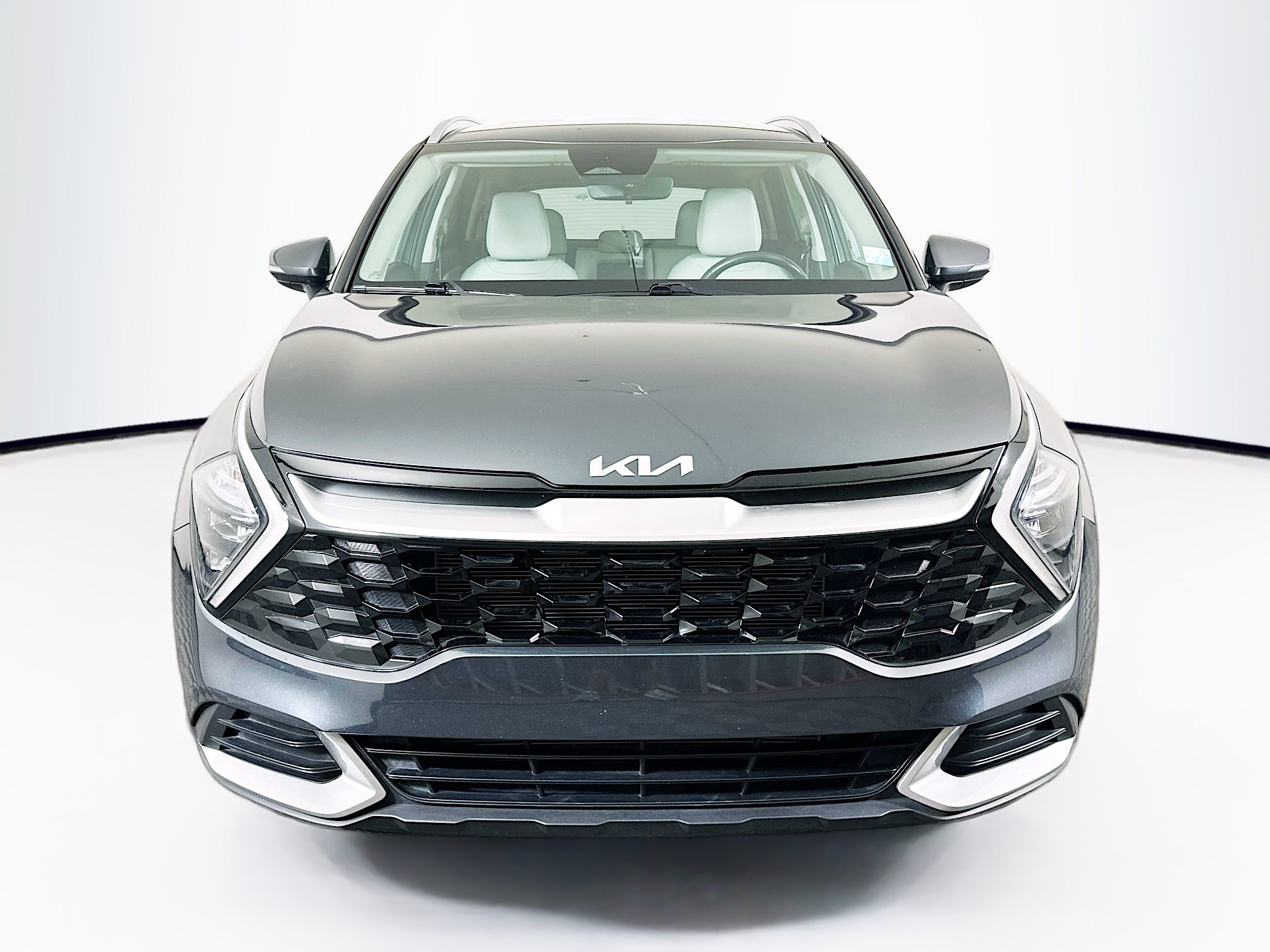 Used 2023 Kia Sportage EX AWD/4WD image 2