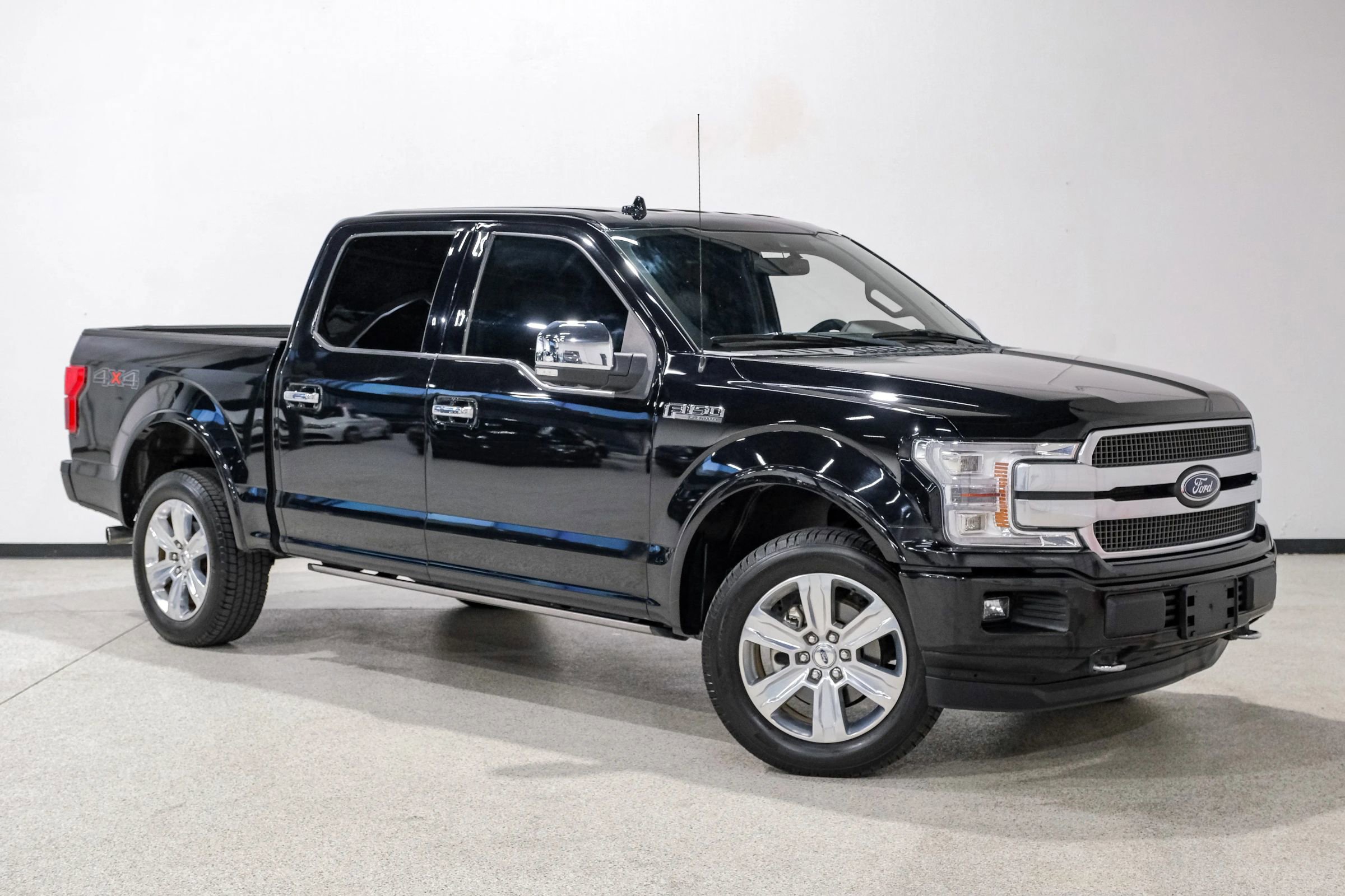 Used 2020 Ford F150 Platinum image 4