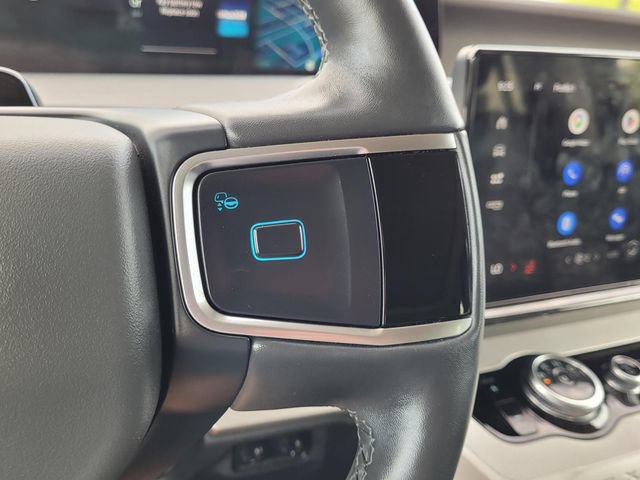 Used 2025 Ford Expedition Active RWD image 32