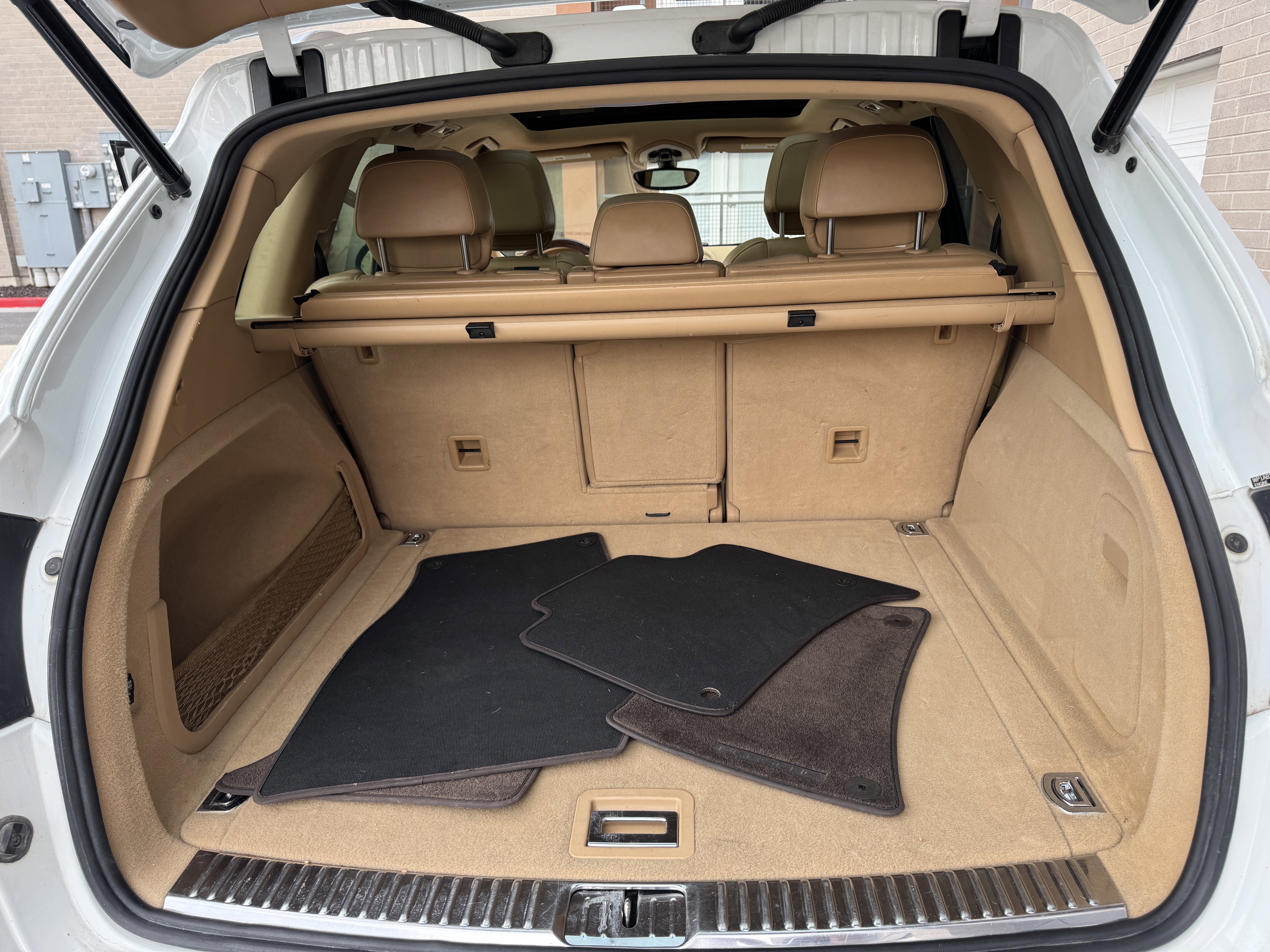 Used 2012 Porsche Cayenne S image 24