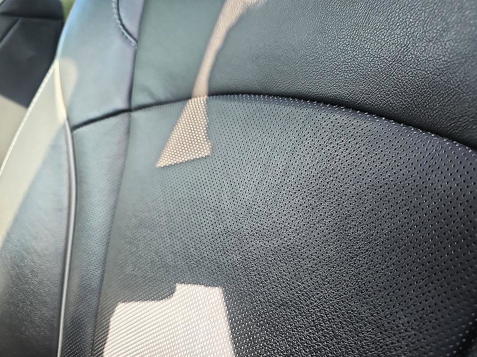 Used 2021 Buick Enclave Avenir w/ Avenir Technology Package image 19