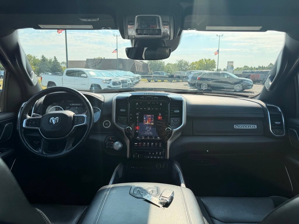 Used 2019 RAM 1500 Laramie AWD/4WD image 33