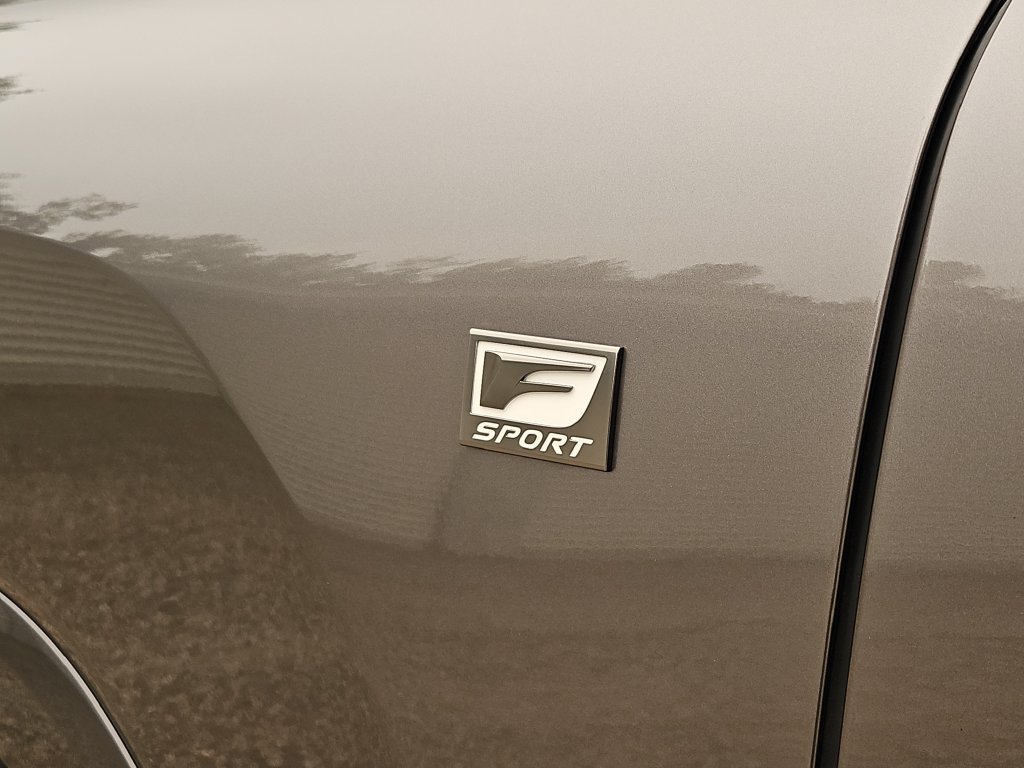 Used 2023 Lexus LX 600 F Sport w/ Accessory Package (P3) AWD/4WD image 13