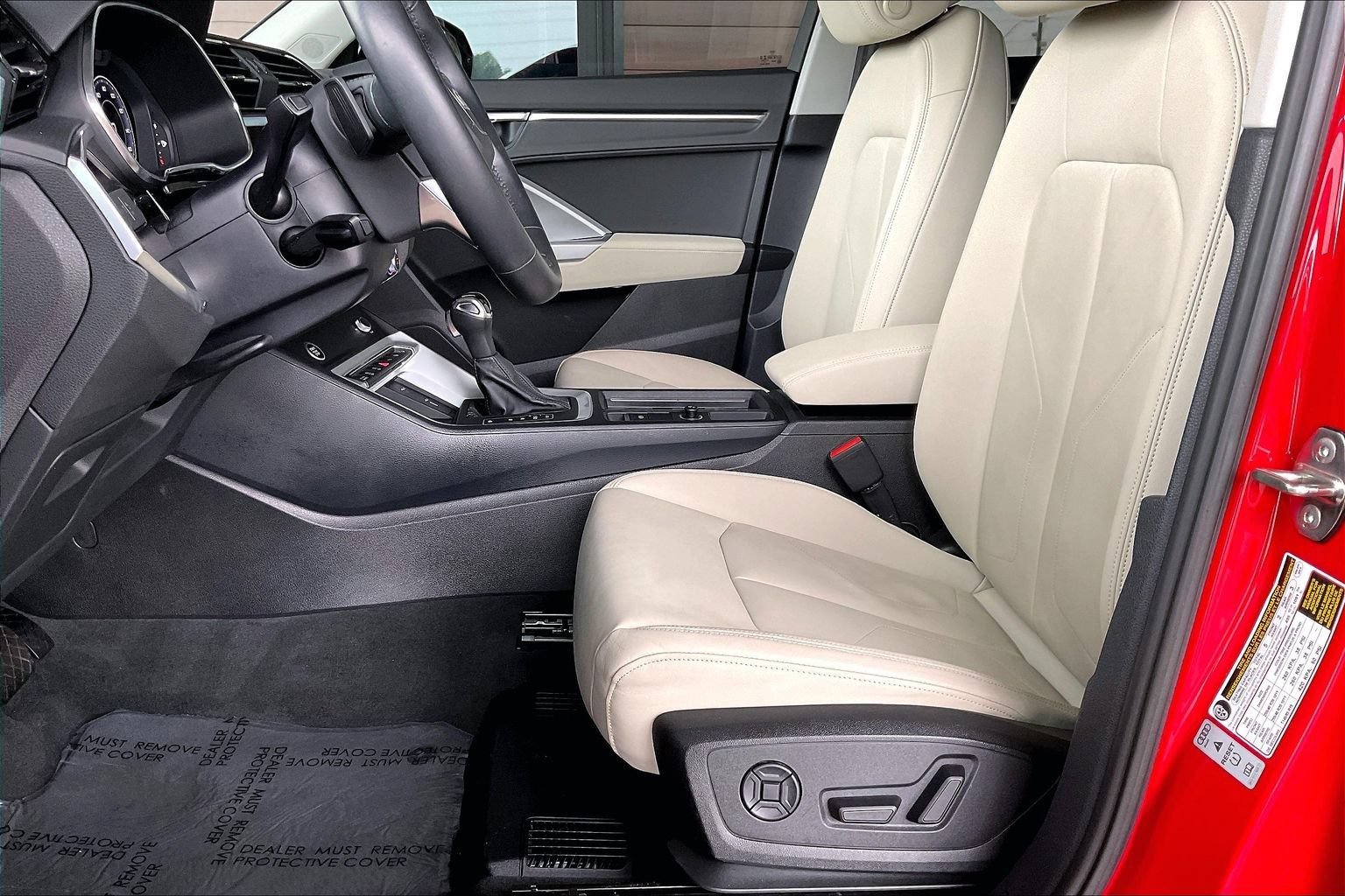 Used 2021 Audi Q3 2.0T Premium Plus AWD/4WD image 19
