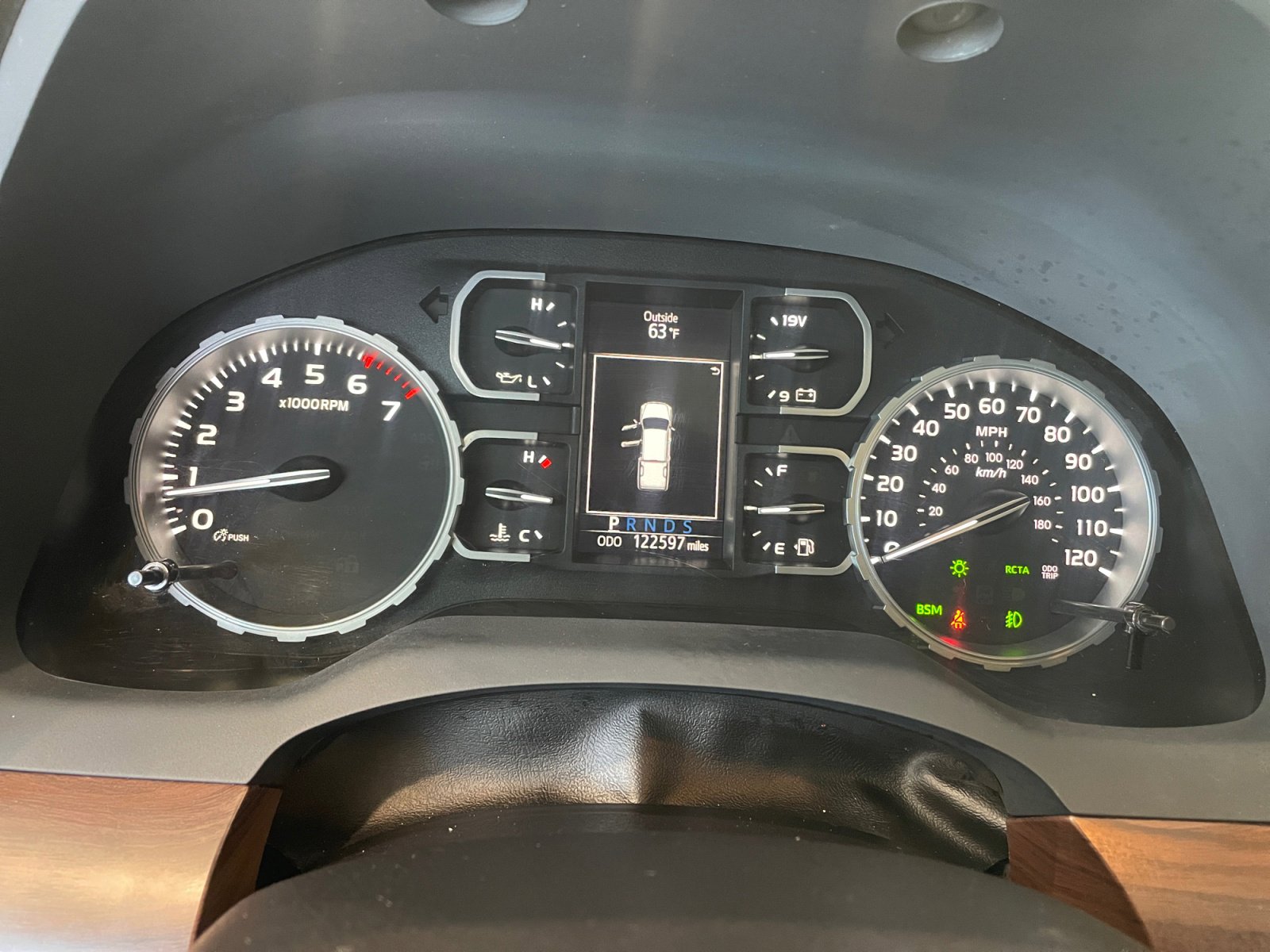 Used 2019 Toyota Tundra Limited w/ Limited Premium Package image 10