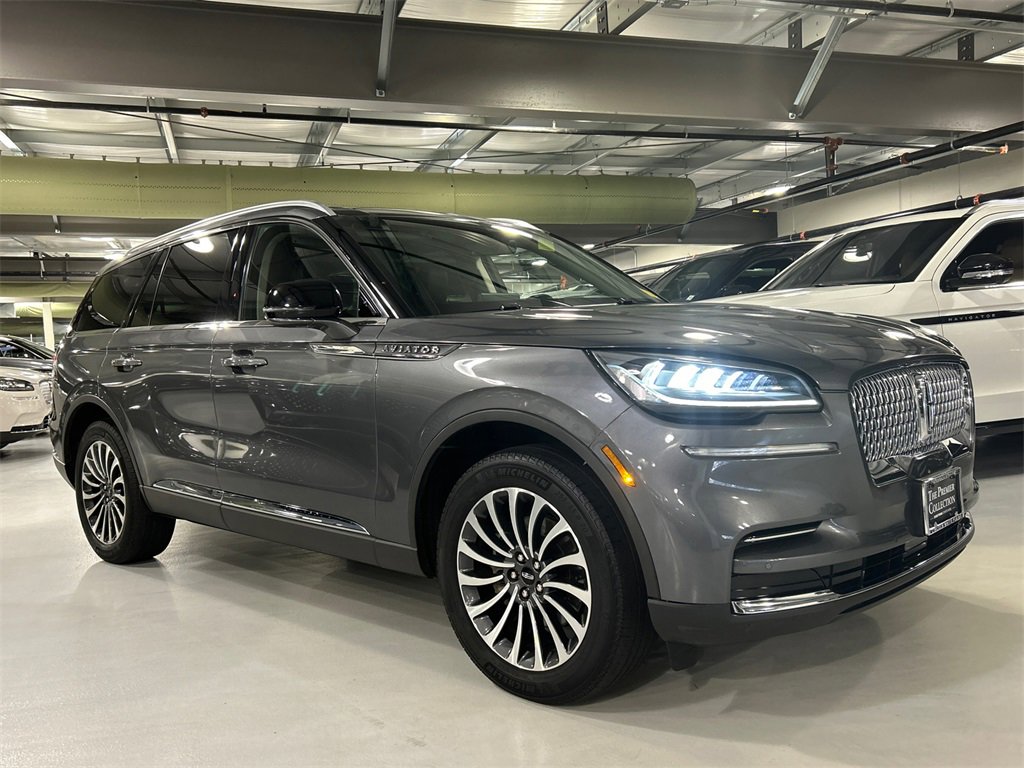 Used 2023 Lincoln Aviator AWD w/ Premium Package