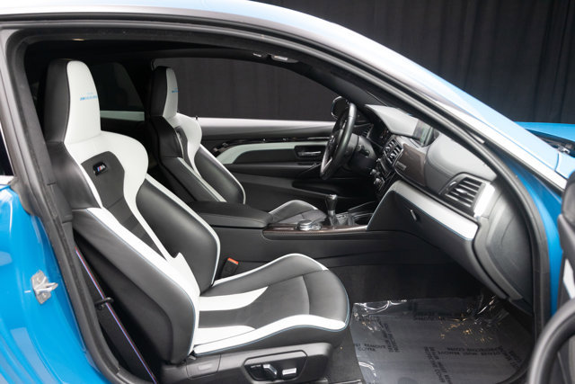 Used 2020 BMW M4 Coupe w/ Competition Package RWD image 60