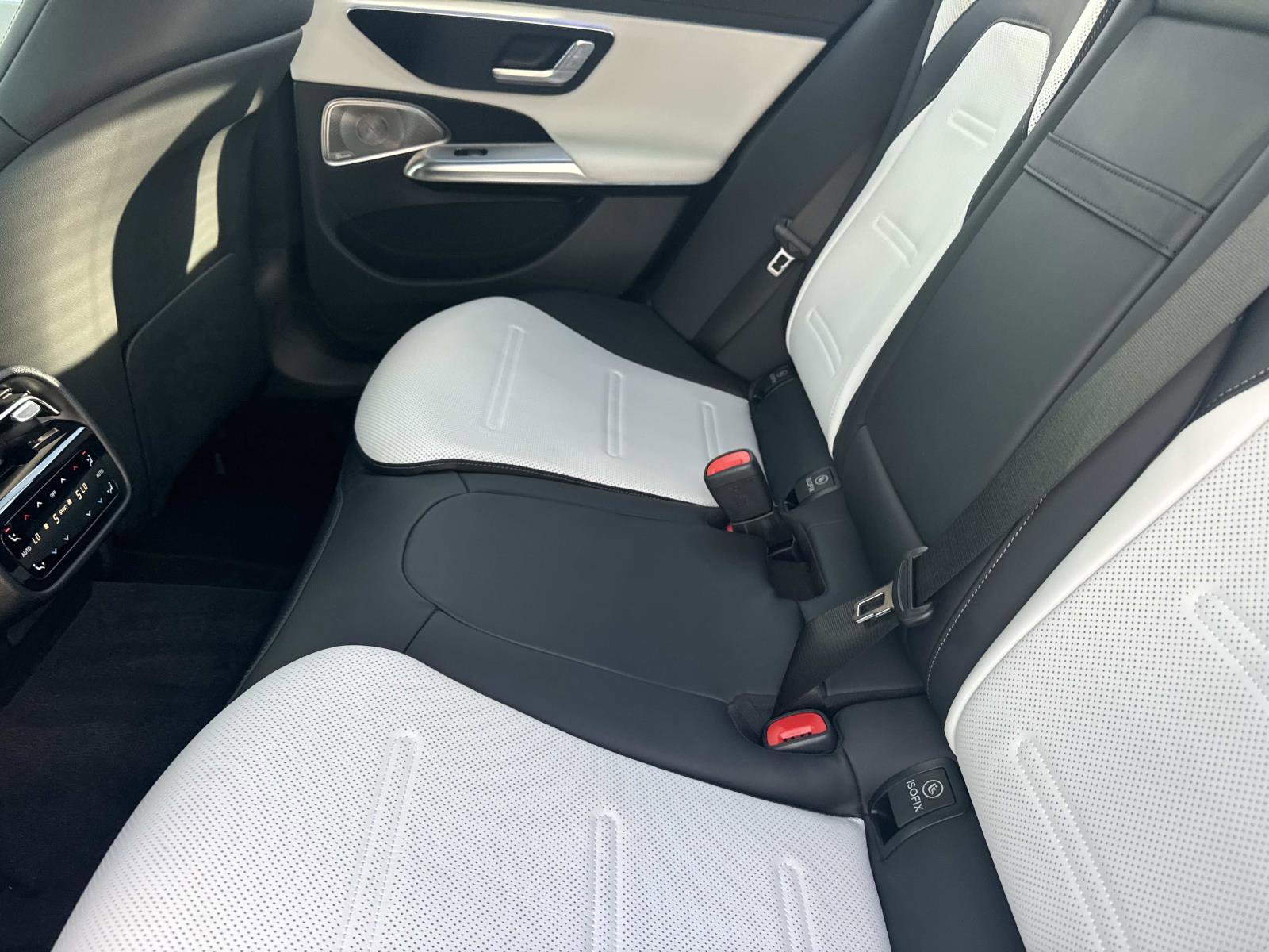 Certified 2026 Mercedes-Benz E 53 AMG e 4MATIC Sedan image 13