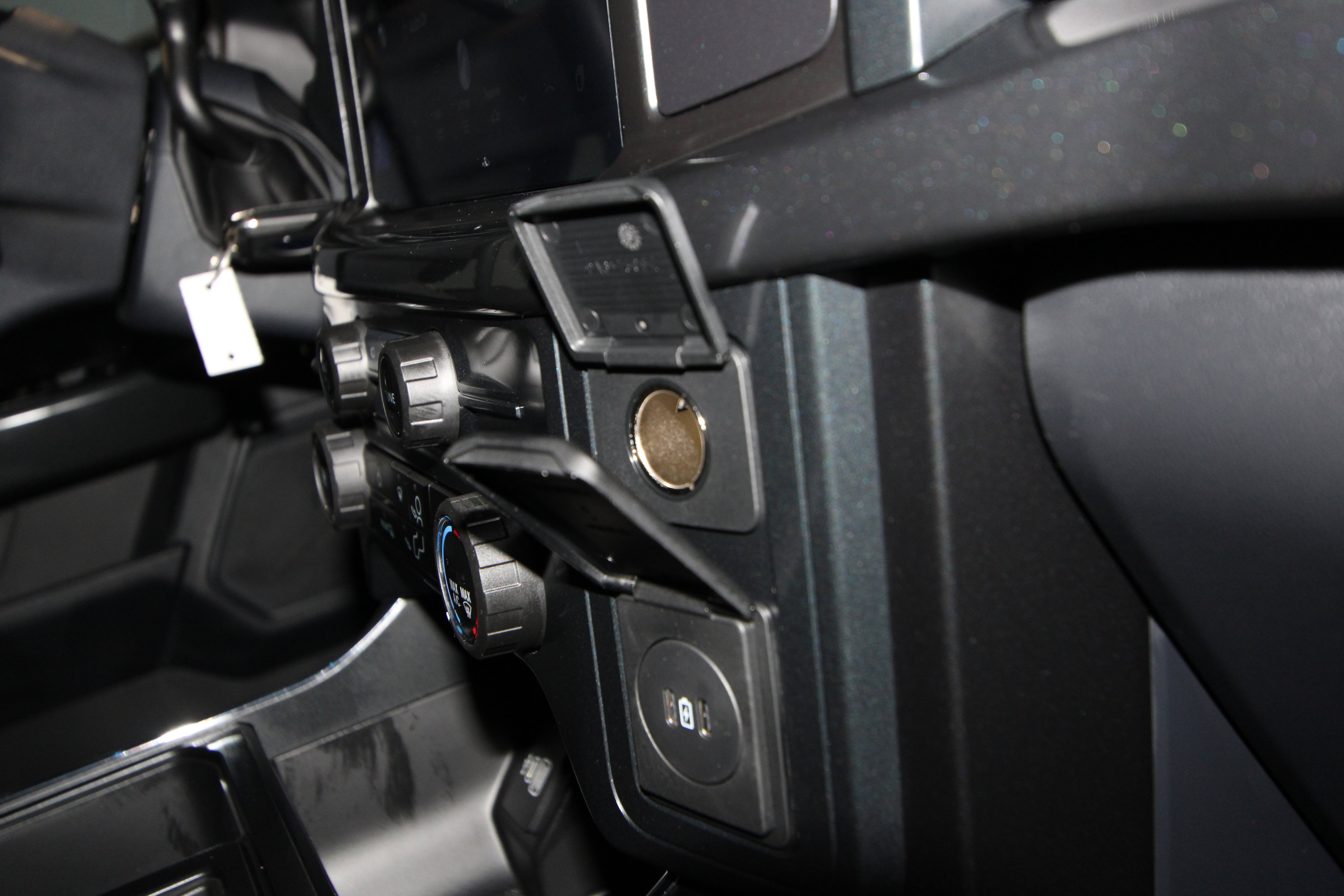 New 2026 Ford F150 STX w/ Equipment Group 200A RWD image 18