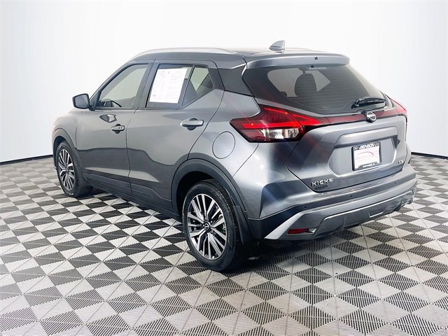 Used 2023 Nissan Kicks SV image 6