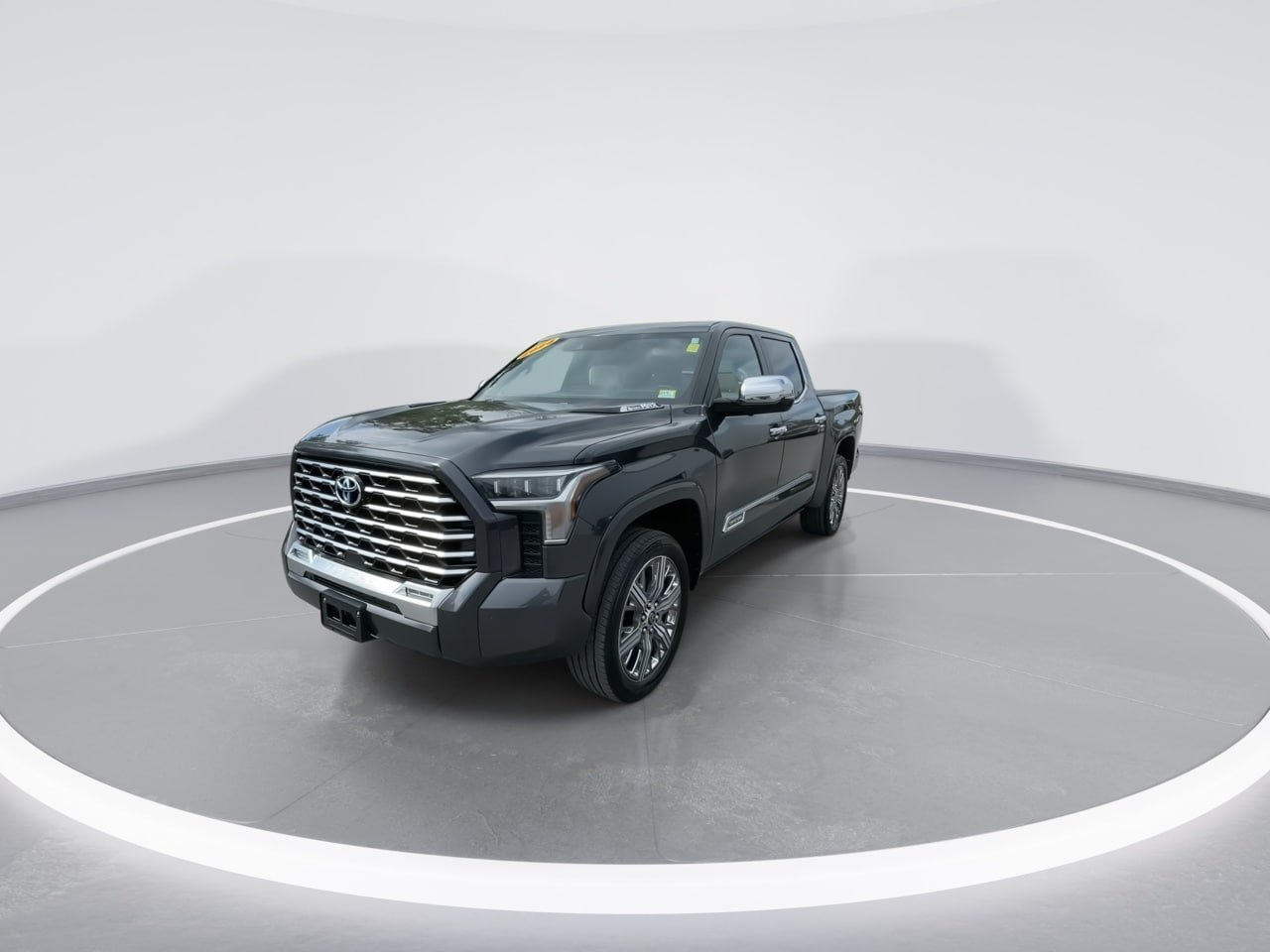 Used 2024 Toyota Tundra Capstone AWD/4WD image 7