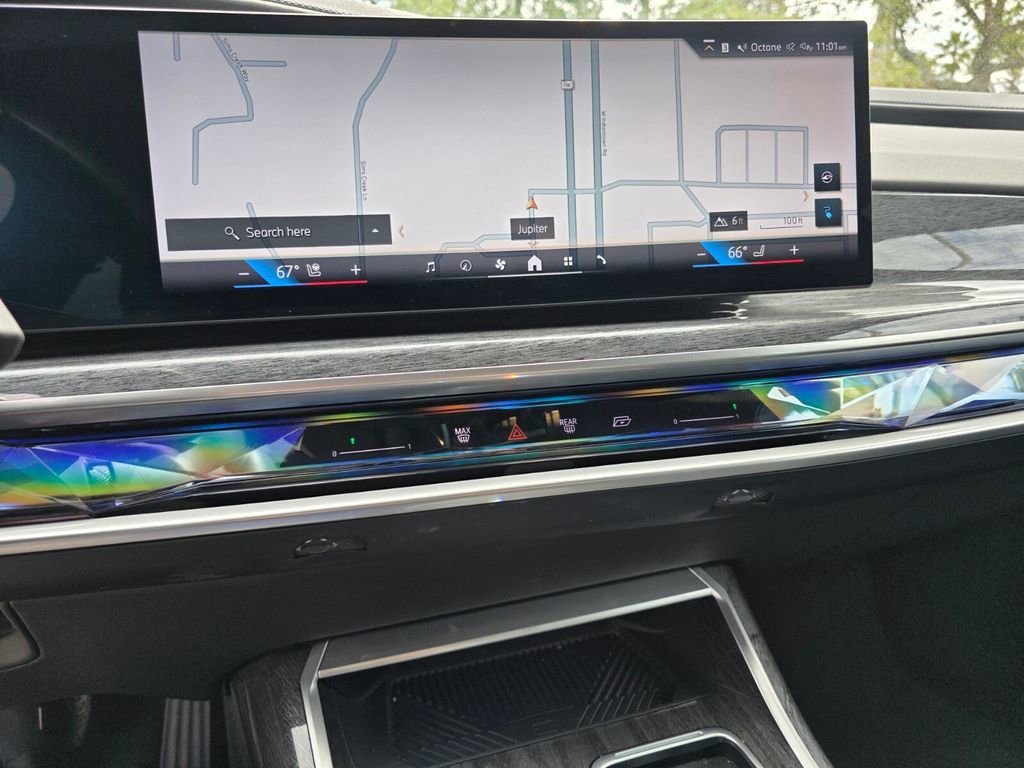 Certified 2023 BMW i7 xDrive60 image 22