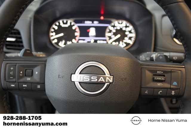 Used 2025 Nissan Rogue SV image 5