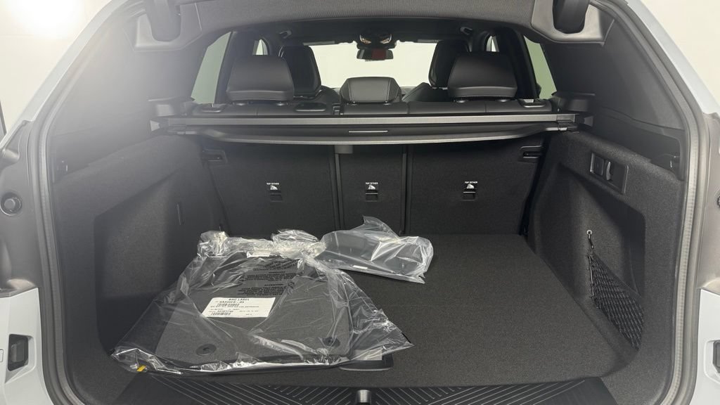New 2026 BMW X3 xDrive30i w/ M Sport Package AWD/4WD image 17