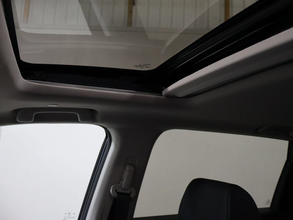 New 2026 Honda CR-V EX-L image 32