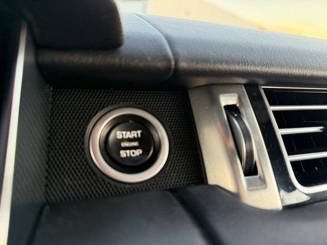 Used 2017 Land Rover Range Rover Supercharged image 25