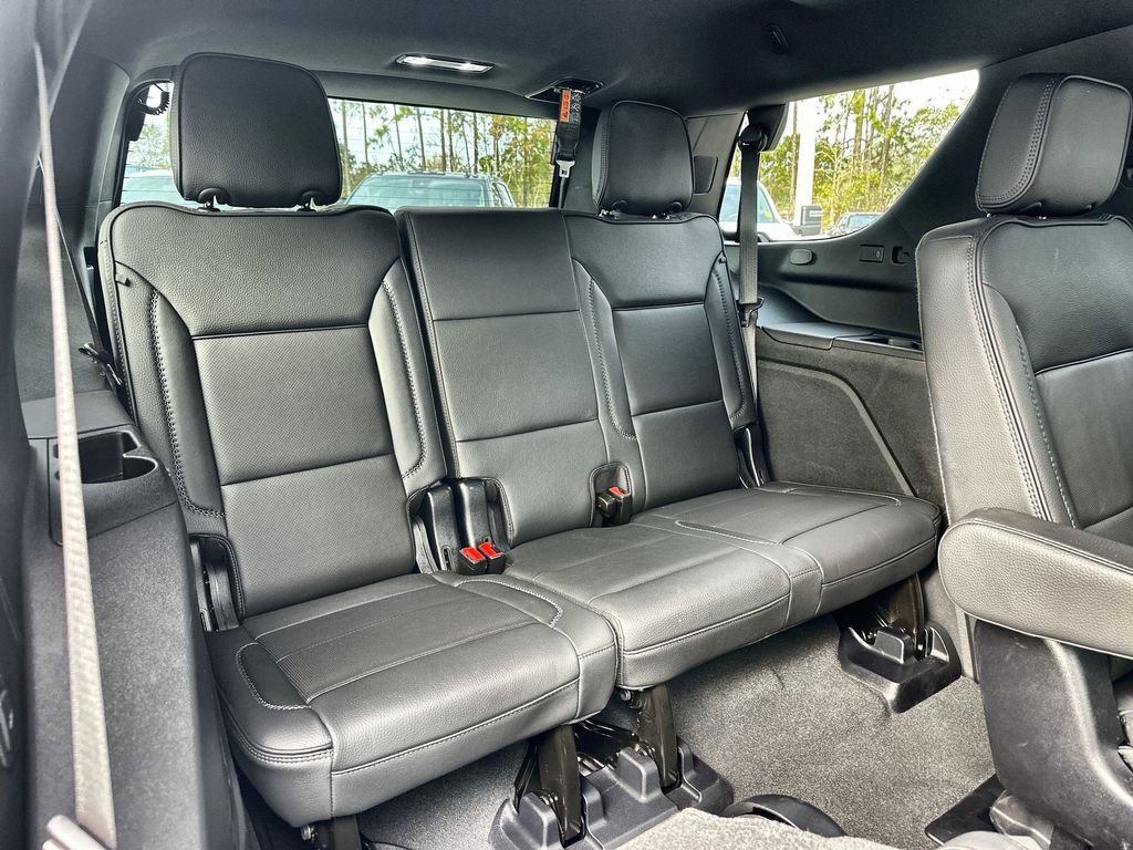 Certified 2025 GMC Yukon Denali image 26