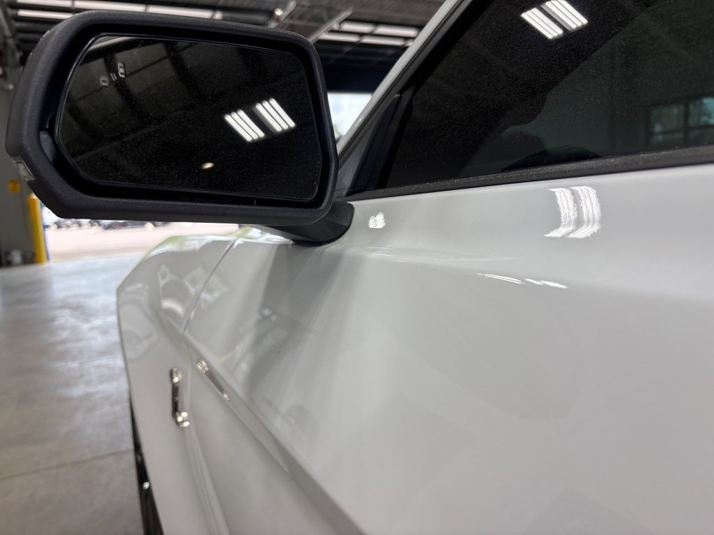 Used 2022 Ford Mustang Shelby GT500 w/ Technology Package image 16