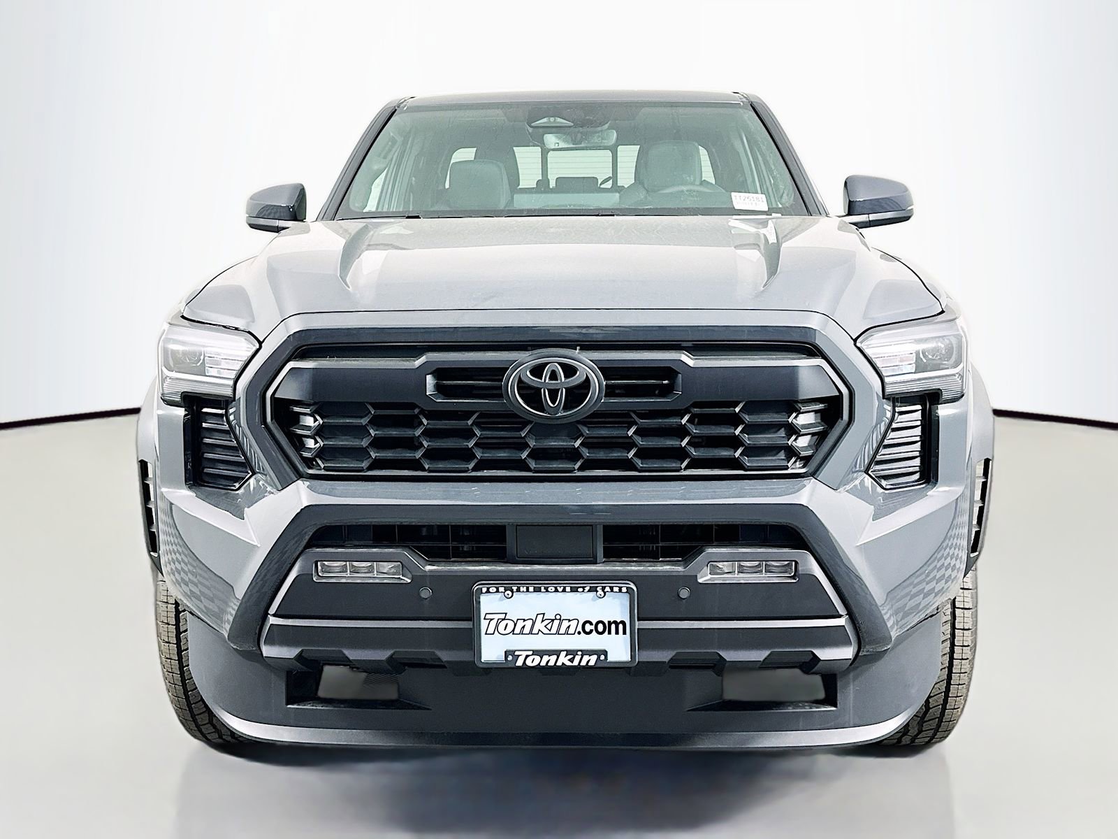 New 2025 Toyota Tacoma TRD Off-Road AWD/4WD image 2