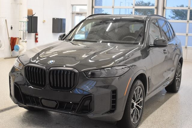 New 2026 BMW X5 xDrive40i w/ M Sport Package AWD/4WD image 9