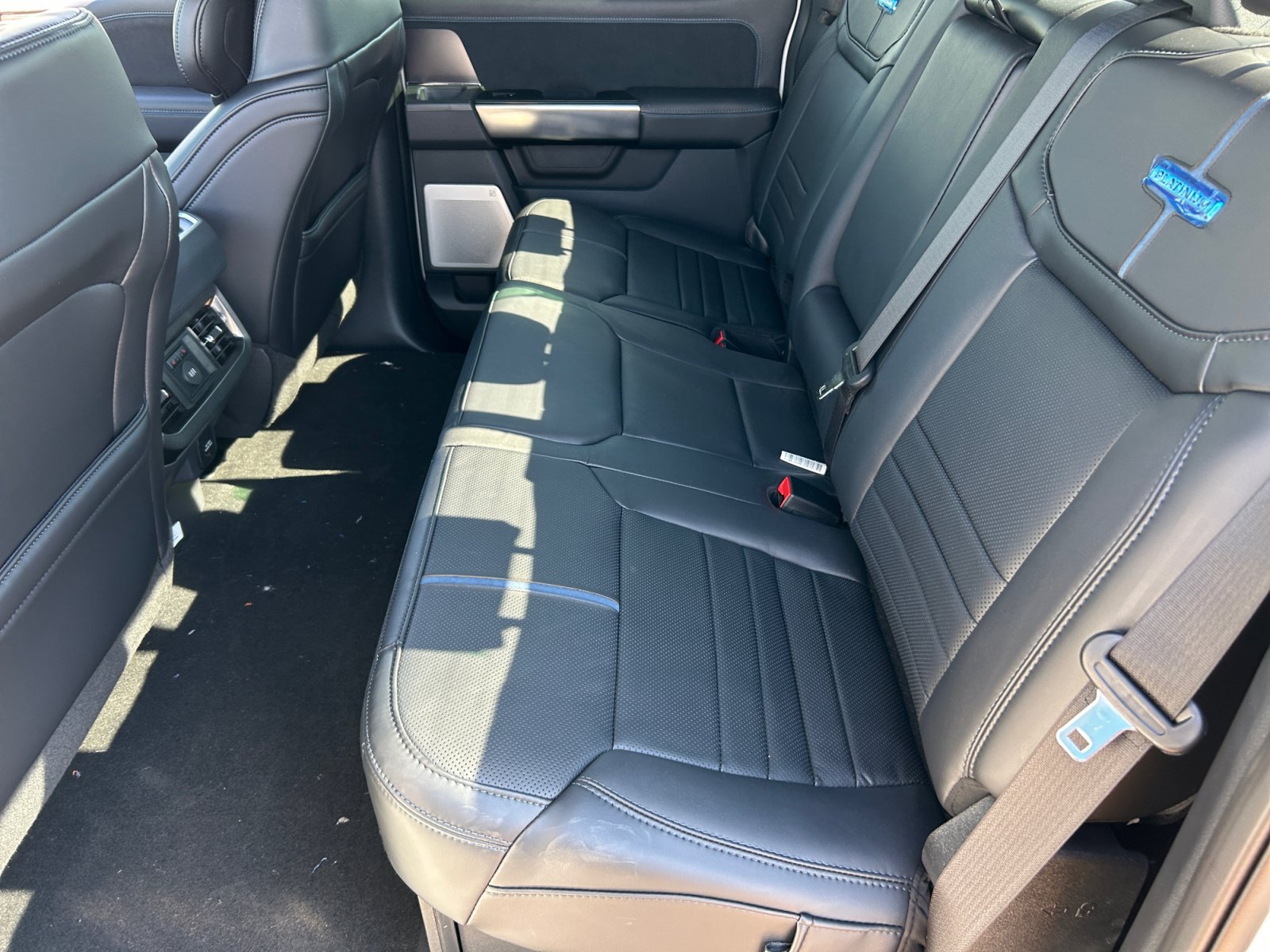 New 2026 Ford F250 Platinum AWD/4WD image 17