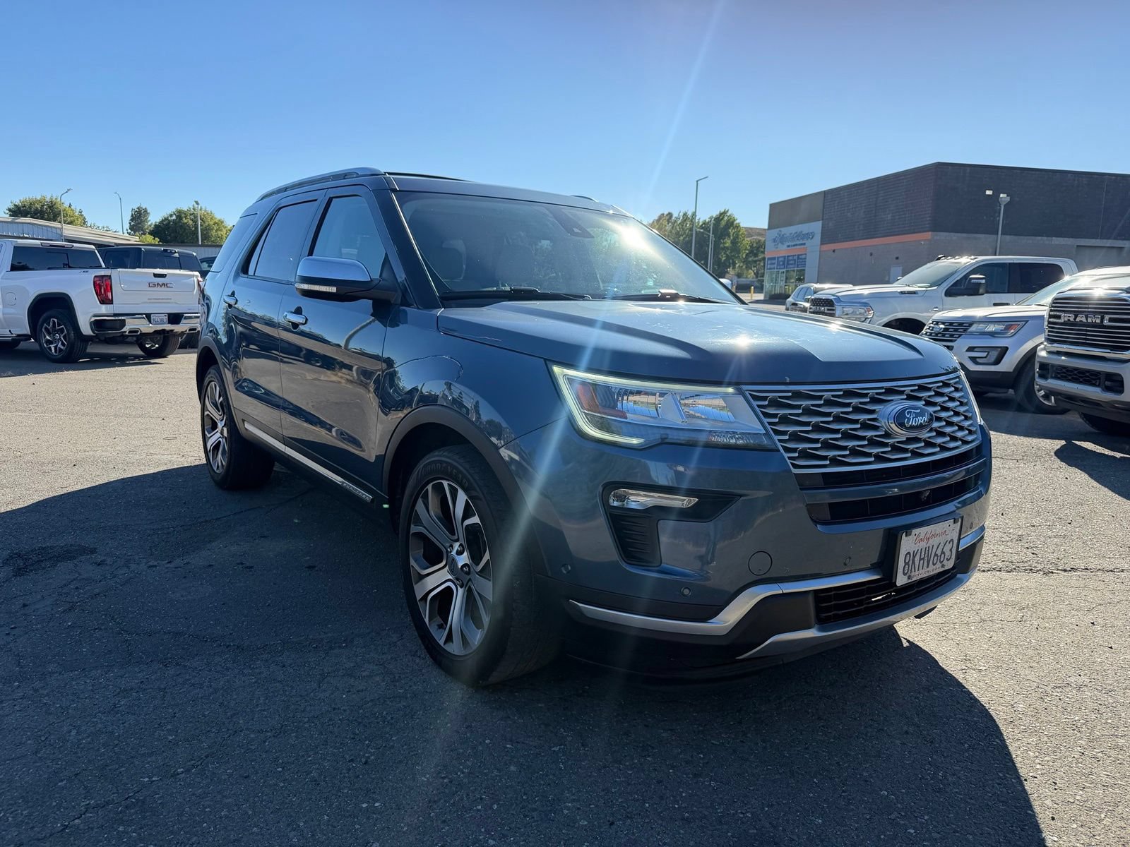 Used 2019 Ford Explorer Platinum AWD/4WD image 7