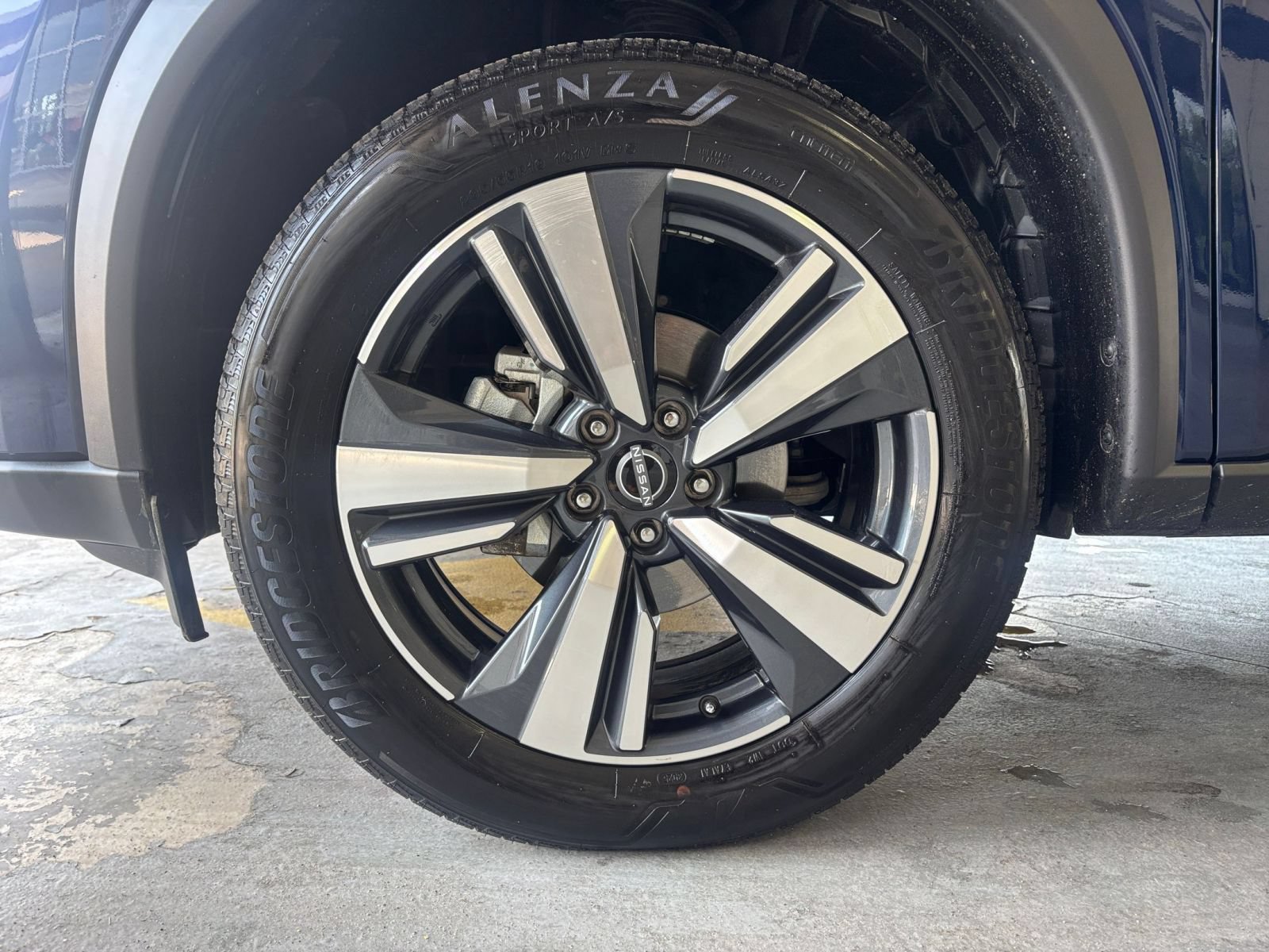 Used 2026 Nissan Rogue SL FWD image 32