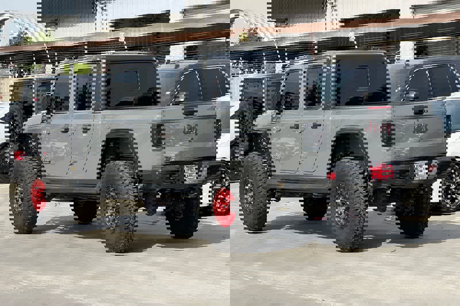 Used 2022 Jeep Gladiator Overland w/ Popular Equipment Package image 7