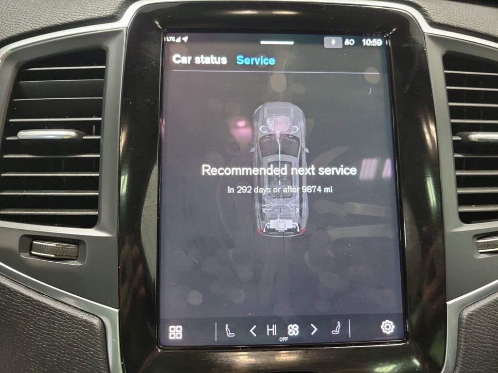 Used 2025 Volvo XC90 B5 Core image 28