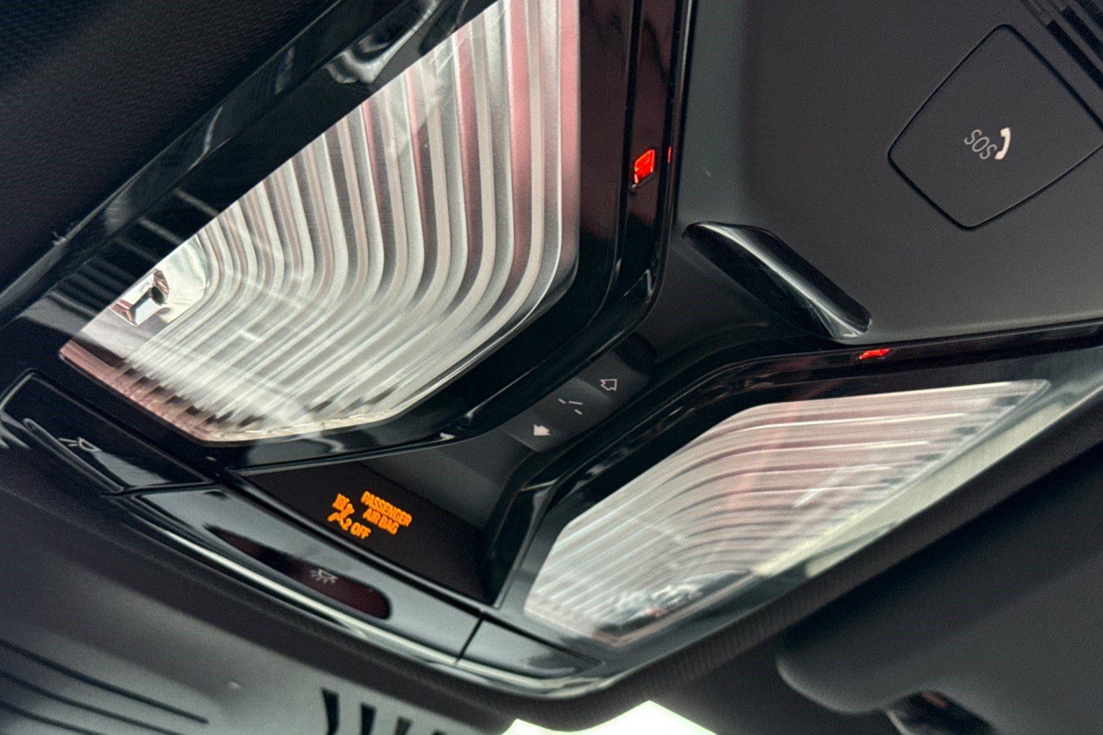 Certified 2021 BMW X4 xDrive30i w/ Executive Package image 22