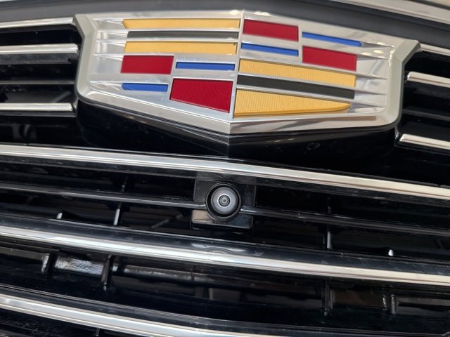 Used 2022 Cadillac Escalade Premium Luxury Platinum image 4