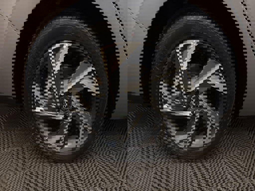 New 2025 Hyundai Elantra Sport image 26