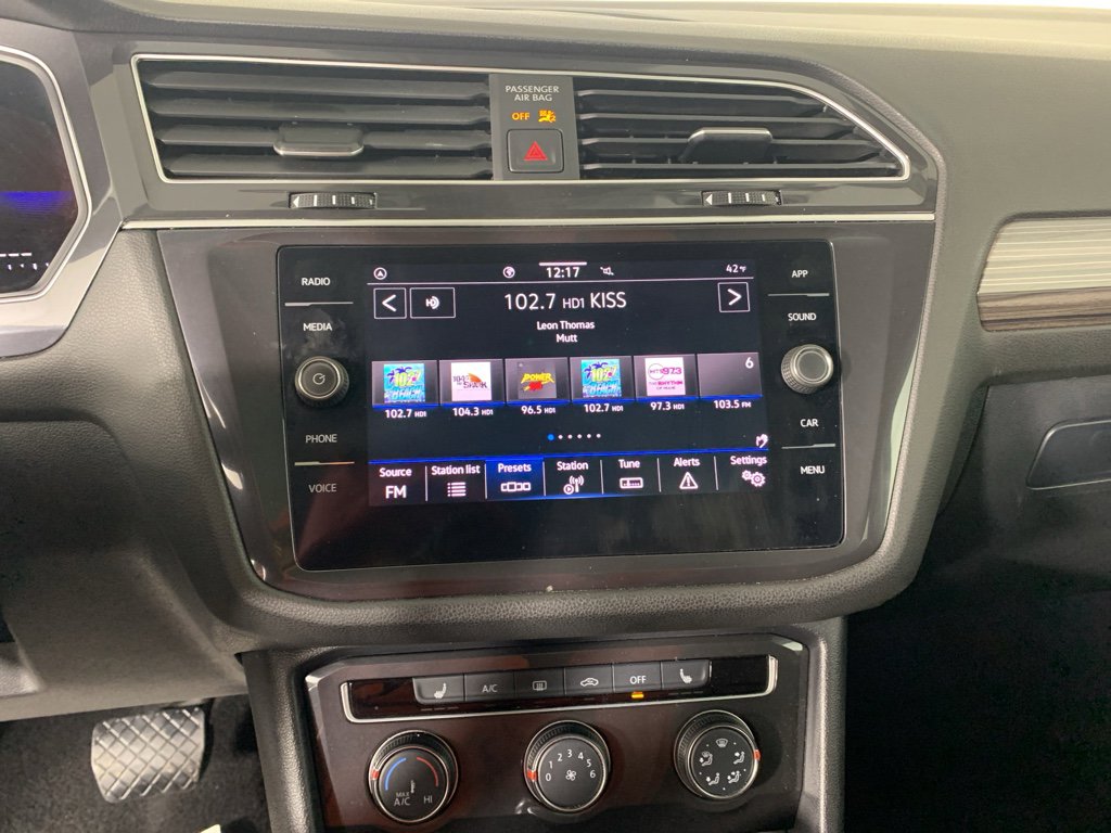 Used 2024 Volkswagen Tiguan Wolfsburg Edition image 26