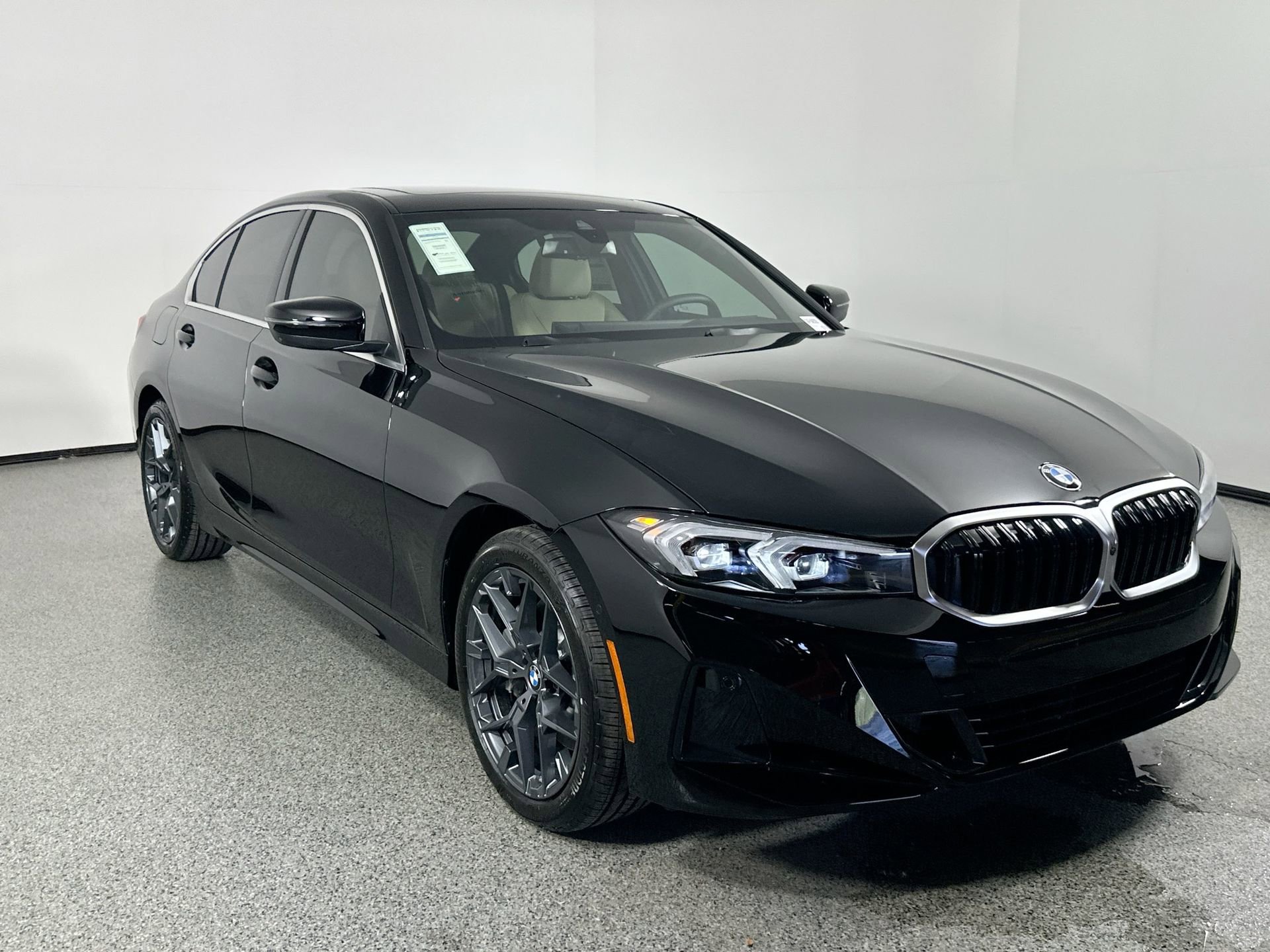 Used 2025 BMW 330i 330i w/ Convenience Package image 4