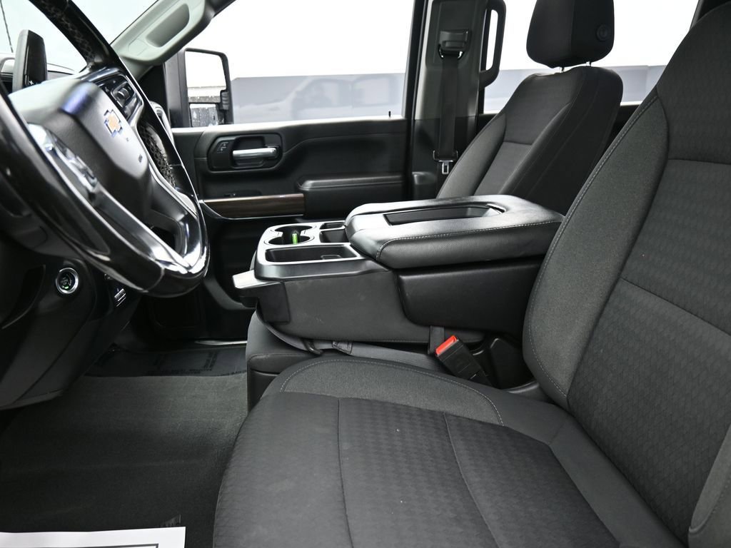 Used 2023 Chevrolet Silverado 2500 LT w/ Convenience Package image 11