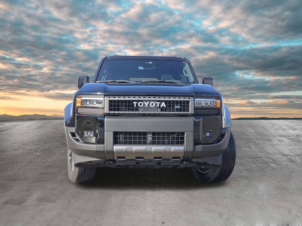 Used 2025 Toyota Land Cruiser image 3