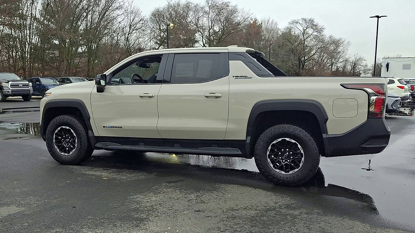 New 2026 Chevrolet Silverado EV Trail Boss w/ Plus Package AWD/4WD image 8