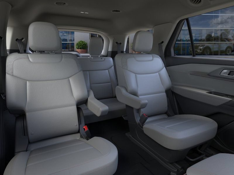 New 2026 Ford Explorer Active w/ Active Comfort Package AWD/4WD image 11